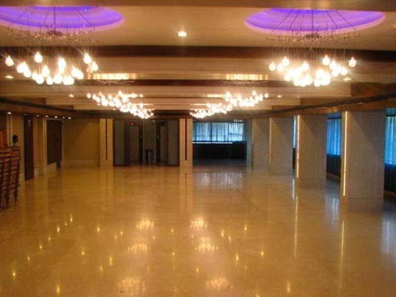 Levender Bough Otel Mumbai Dış mekan fotoğraf